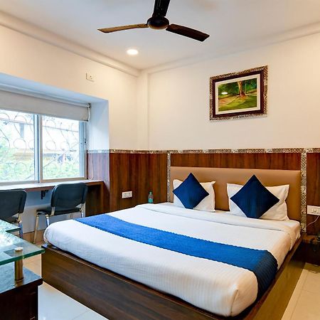 Hotel Q Inn Kalkutta Kültér fotó