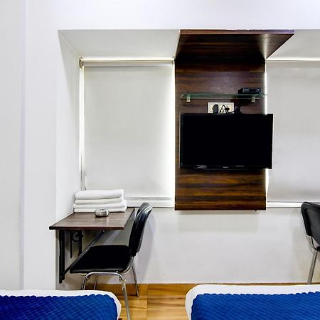 Hotel Q Inn Kalkutta Kültér fotó