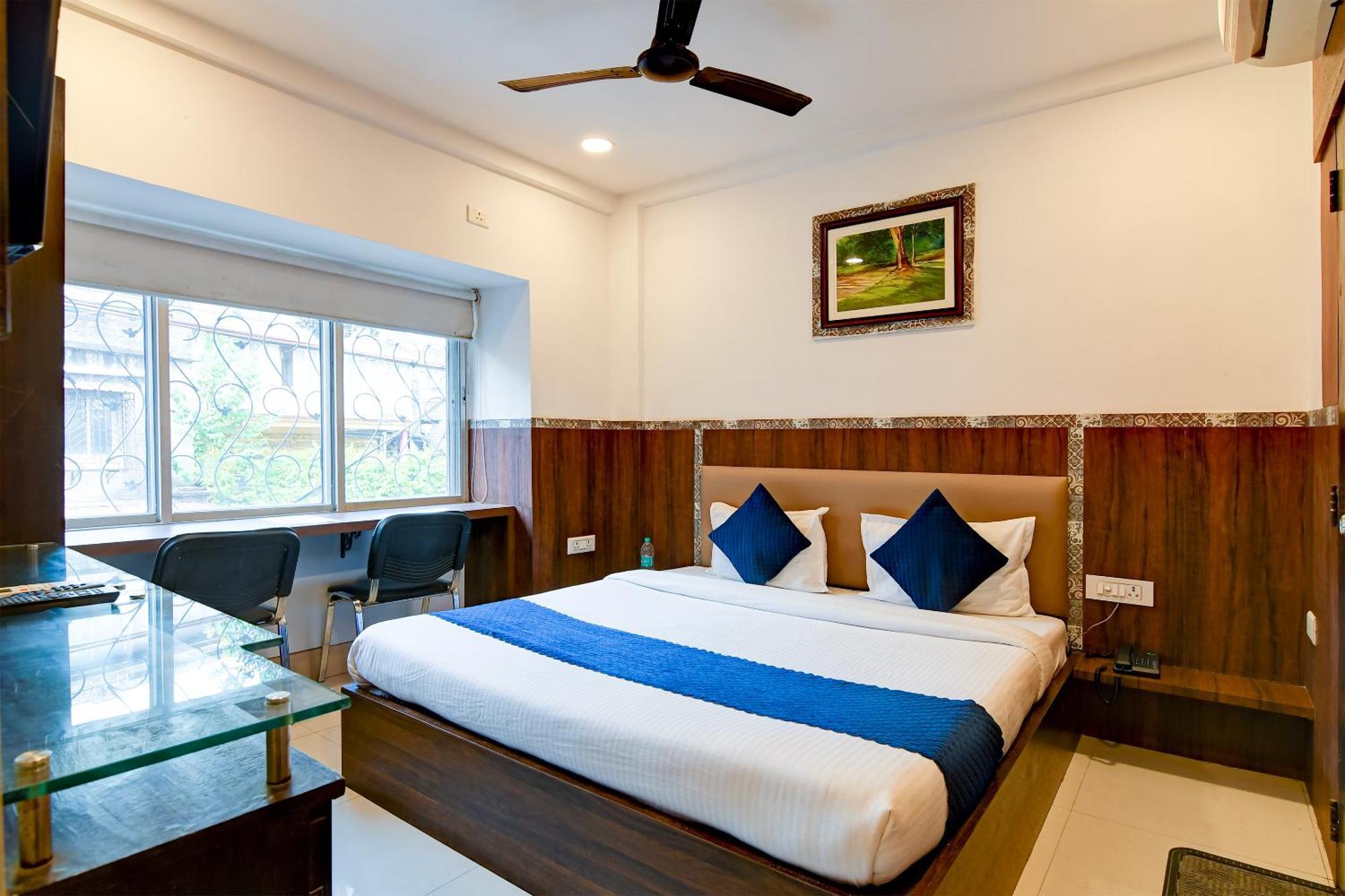 Hotel Q Inn Kalkutta Kültér fotó