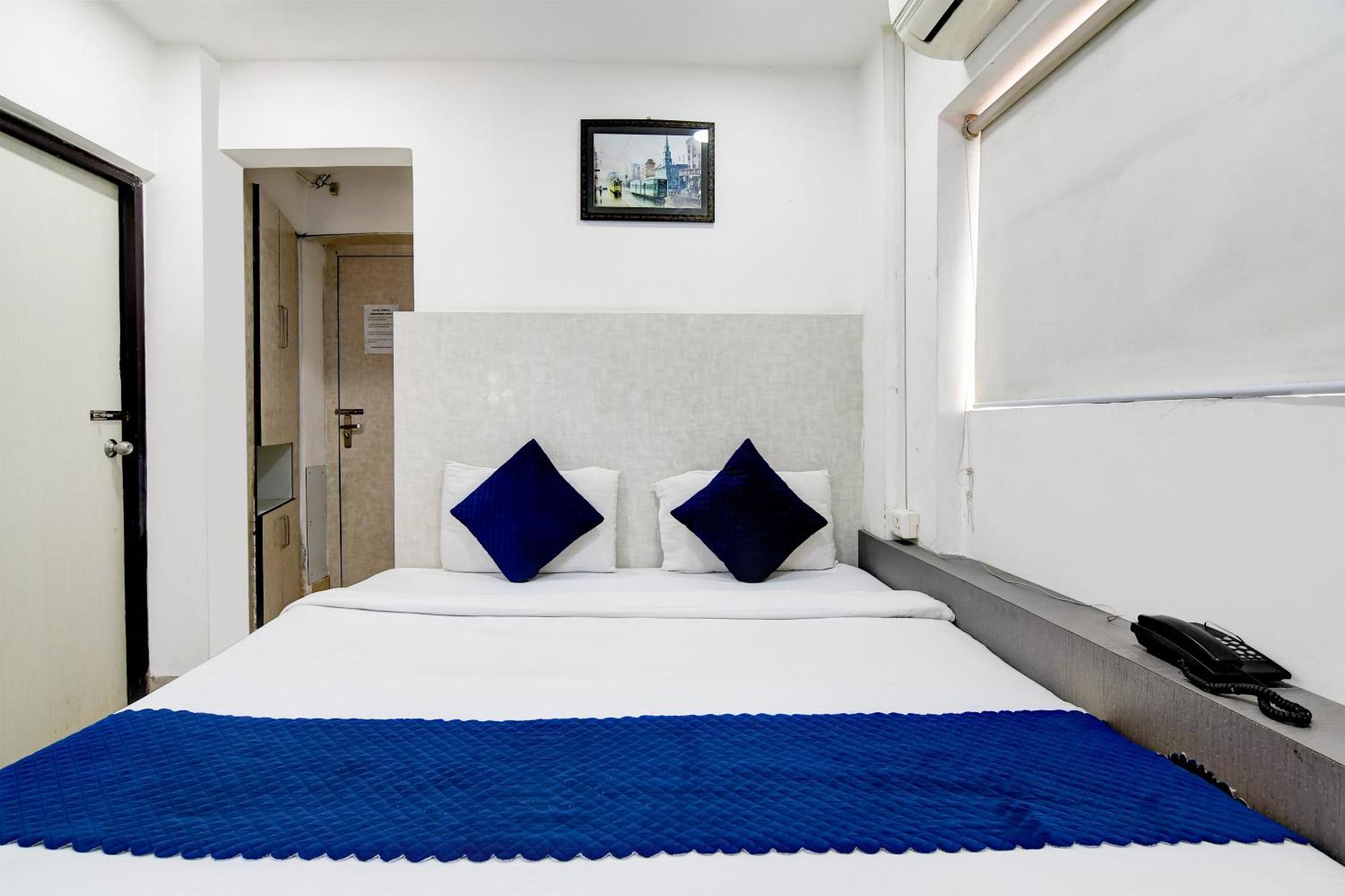 Hotel Q Inn Kalkutta Kültér fotó