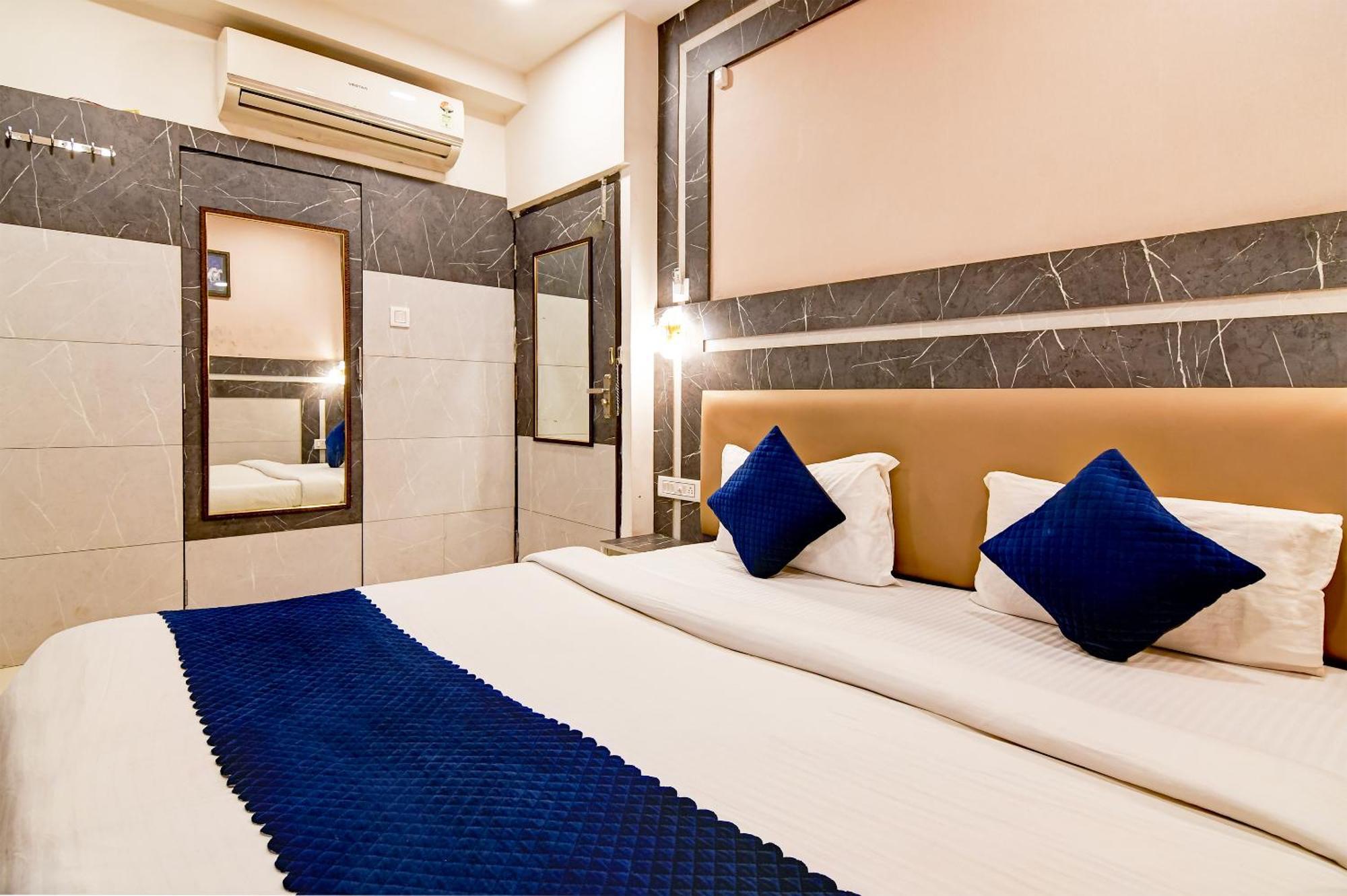 Hotel Q Inn Kalkutta Kültér fotó