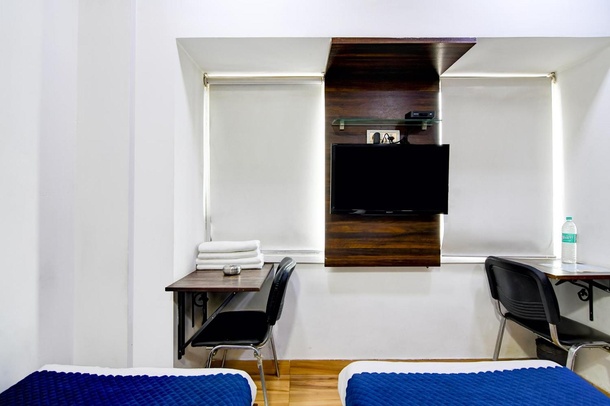 Hotel Q Inn Kalkutta Kültér fotó
